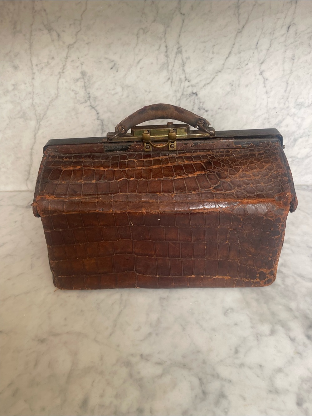 Classic Brown Croc-Embossed Leather Men's Briefcase